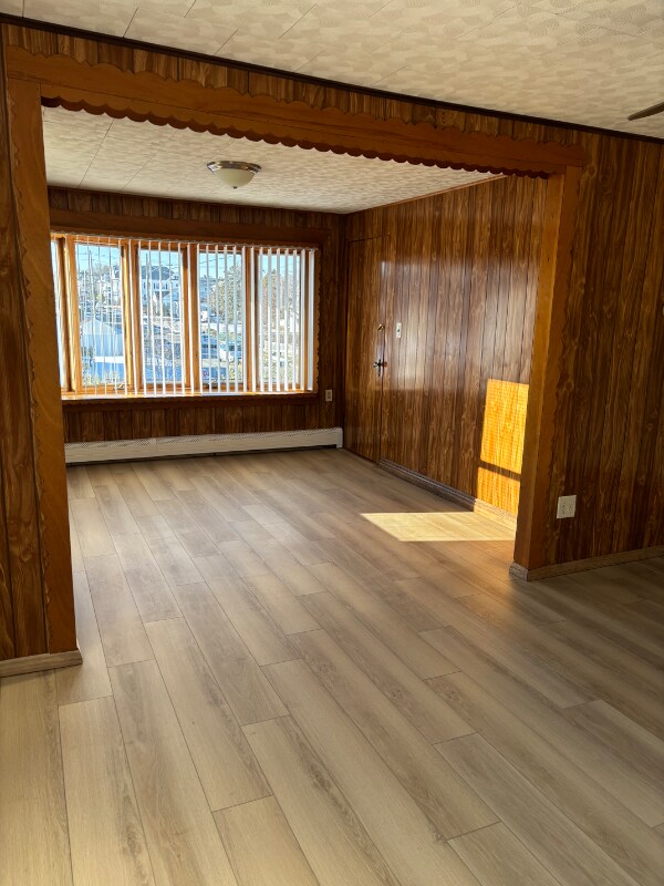 Building Photo - 1563 Cove Rd