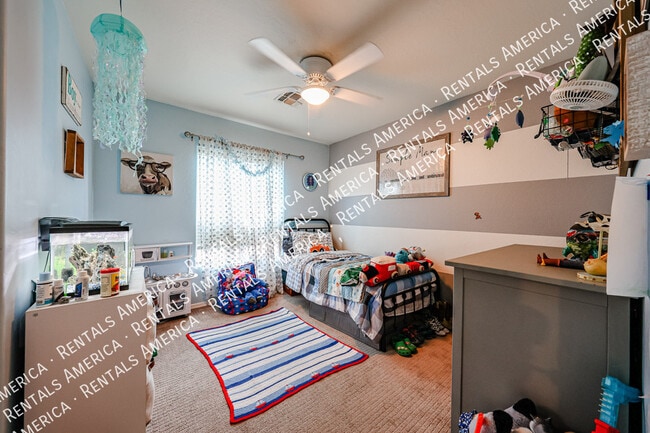 Building Photo - 7175 W Citrus Way
