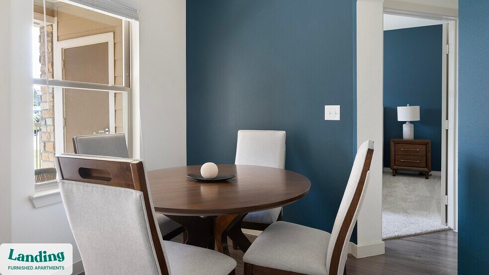 Building Photo - 2825 Main St