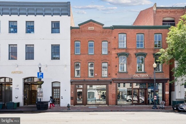 Primary Photo - 3214 M St NW