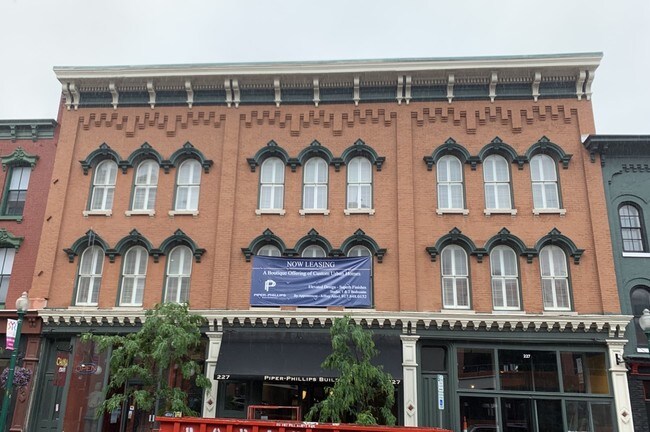 Building Exterior - 227 W Fayette St