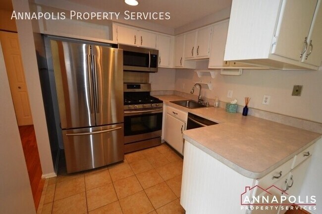 Building Photo - 2574 Riva Rd
