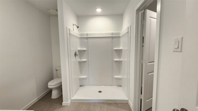 Building Photo - 3044 Dawn Sound Dr