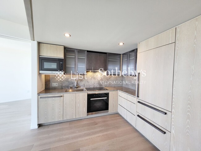 Building Photo - Koula #3303 | Honolulu, HI