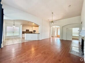 Building Photo - 17712 River Chase Dr