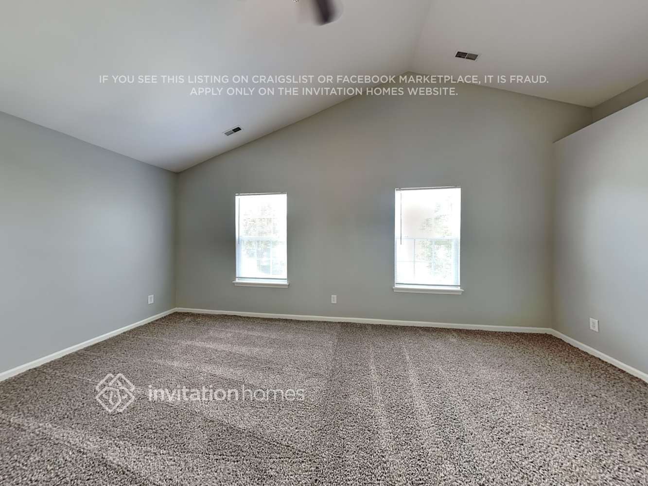 Building Photo - 3013 Saphire Ln