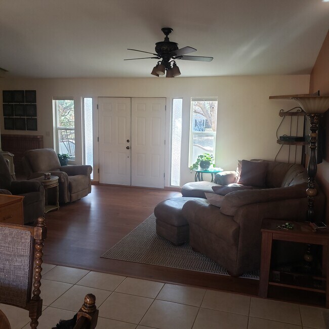 Building Photo - 70 Red Fox Ln