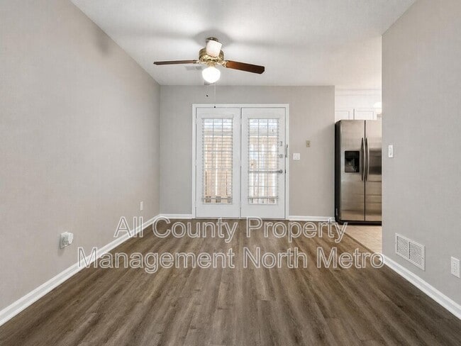 Building Photo - 130 Holcomb Ferry Rd