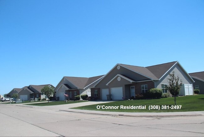 Building Photo - 2627 Brennen Ln