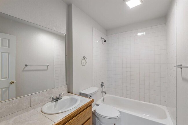 Building Photo - 8408 Staunton Dr