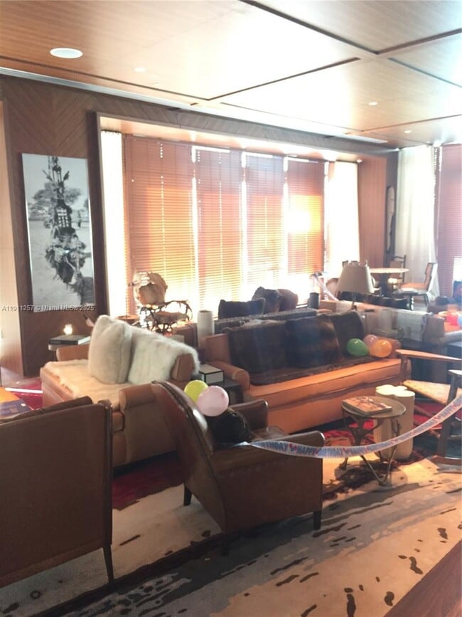 Building Photo - 1300 S Miami Ave