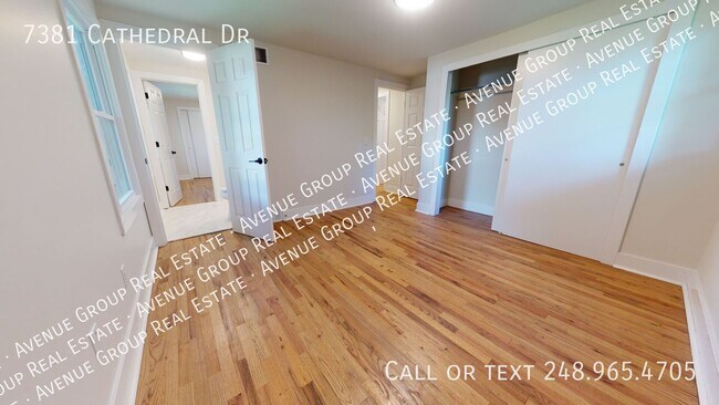 Building Photo - 7381 Cathedral Dr