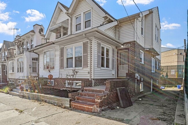 Building Photo - 11 Bellevue Terrace