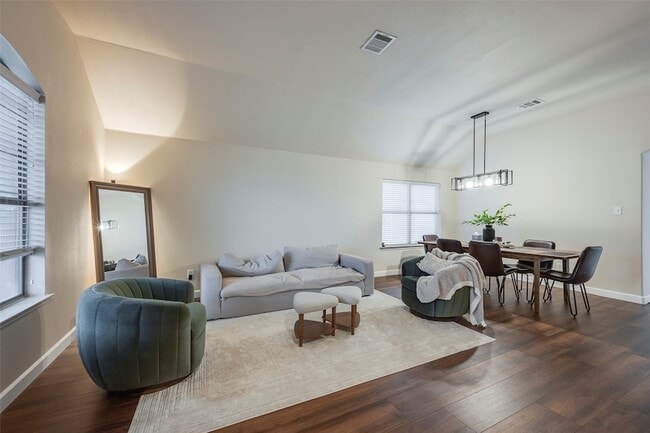 Building Photo - 8143 Guadalupe Rd