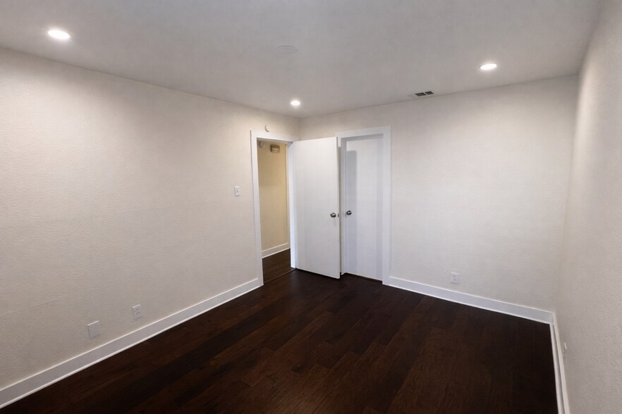 Building Photo - 4777 Cedar Springs Rd