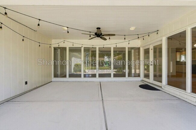 Building Photo - 5522 Dumfries Dr