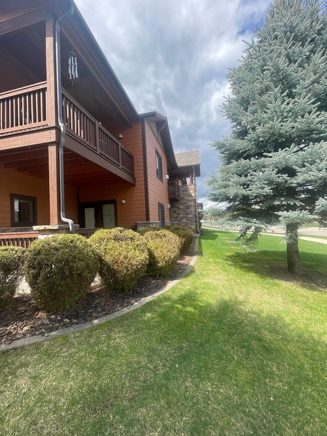 Building Photo - Whitefish Ground Floor Condo