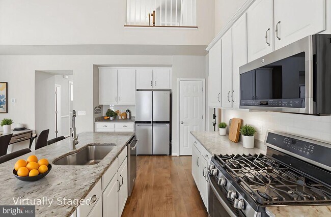 Building Photo - 10512 Blazing Star Lp