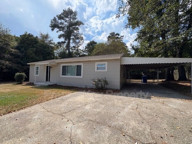 Building Photo - 5205 Cochran Ave