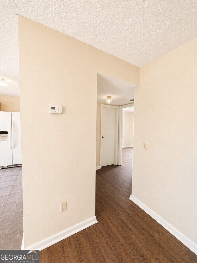 Building Photo - 109 Seaparc Cir