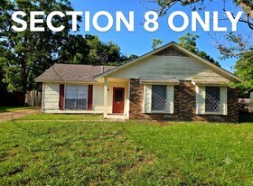 Building Photo - 3224 Raintree Dr