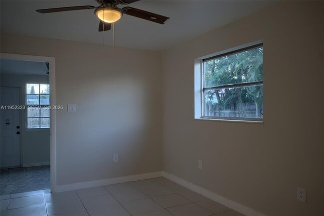 Building Photo - 43 SW 11th St