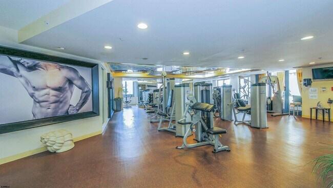 Building Photo - 526 Pacific Ave