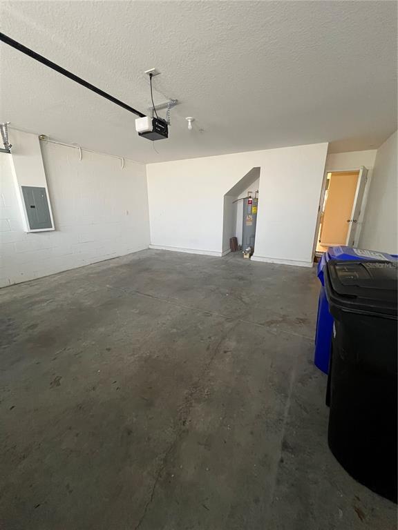 Building Photo - 1477 Priory Cir
