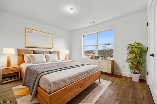 Building Photo - 19 Mountain Ave