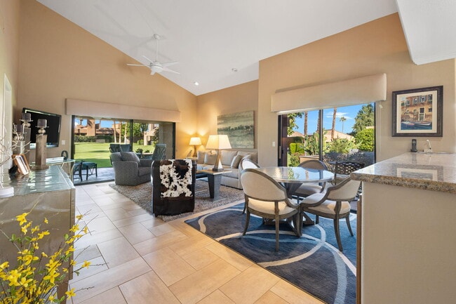 Building Photo - 73416 Poinciana Pl