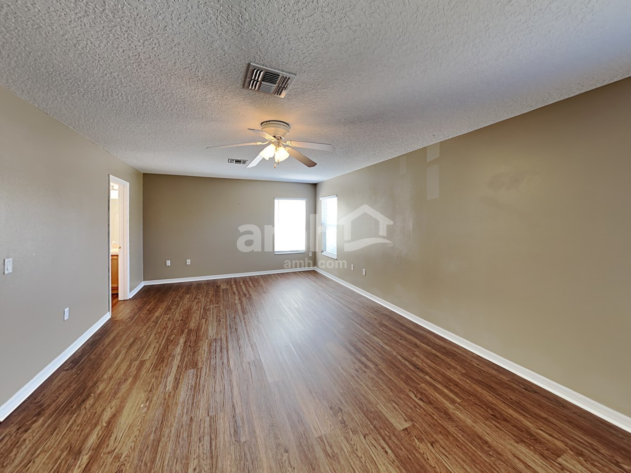 Building Photo - 309 Verdi St