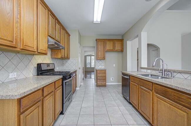 Building Photo - 6110 Barkermist Ln