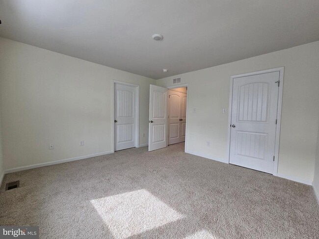 Building Photo - 172 Fellowship Dr