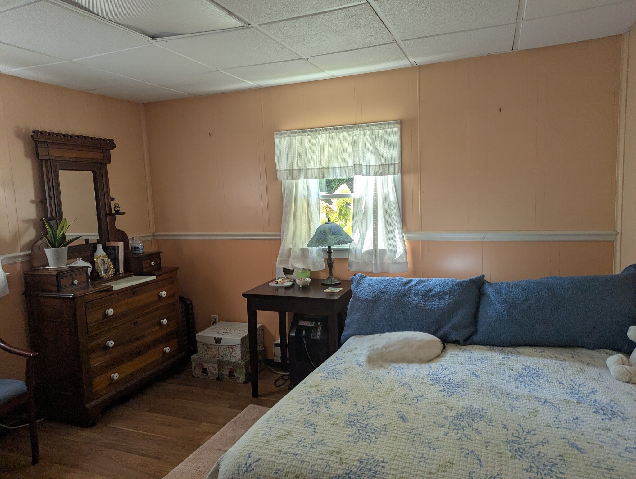 Bedroom - 309 W Main St