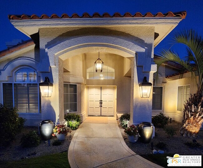 Building Photo - 36660 Palm Ct