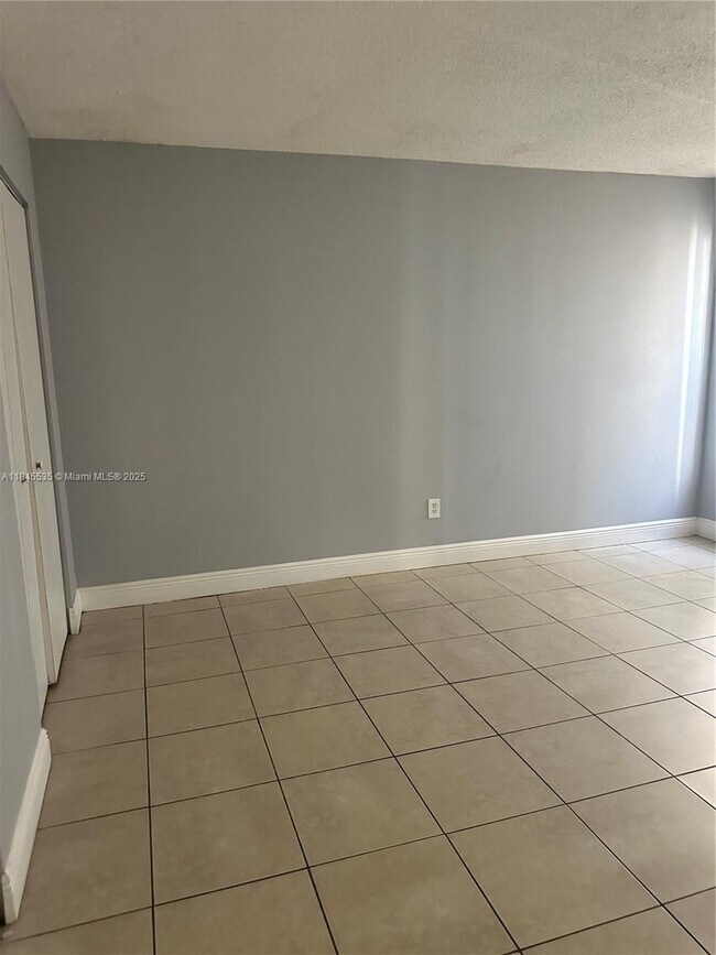 Building Photo - 2800 NW 56th Ave