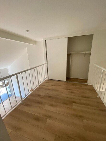 Spacious loft with additional closet storage - 8305 Summertime Ln