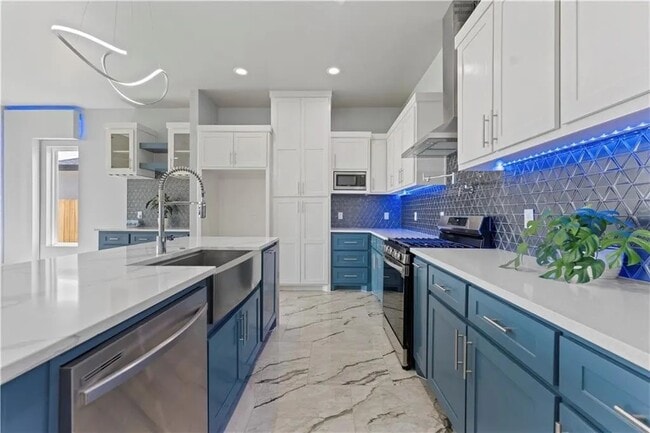 Building Photo - 2610 Lady Andrea Dr