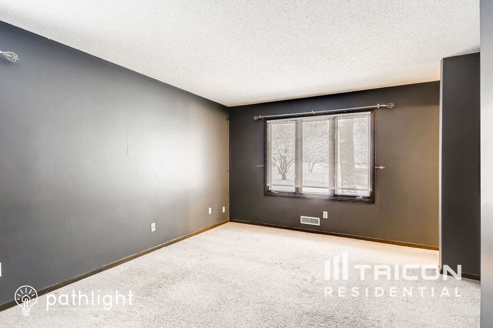 Building Photo - 8675 Westwind Cir