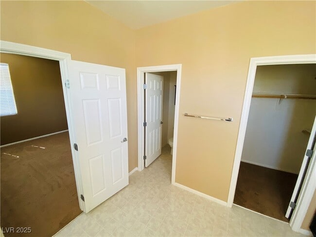 Building Photo - 8428 Bellery Ave