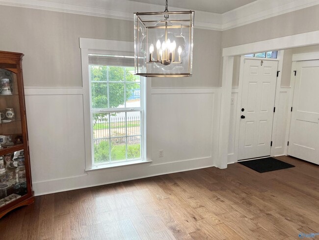 Building Photo - 531 Town Madison Blvd