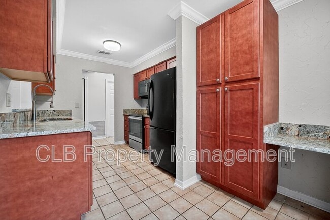 Building Photo - 115 Bob White Ct