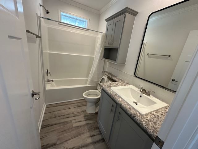 Building Photo - 928 Bonaire Ave W