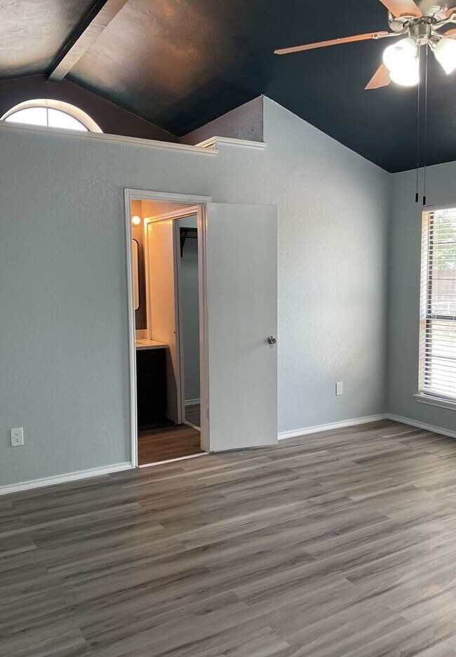 Building Photo - COMING SOON!