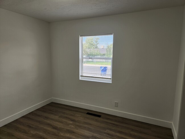 Building Photo - 4235 W 5615 S