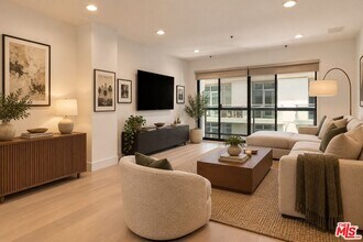 Building Photo - 10724 Wilshire Blvd