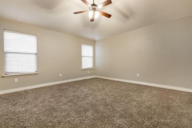Building Photo - 2609 NW 183rd St