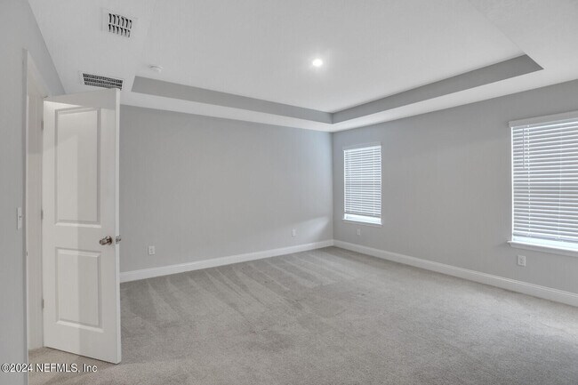 Building Photo - 14116 Sterely Ct S