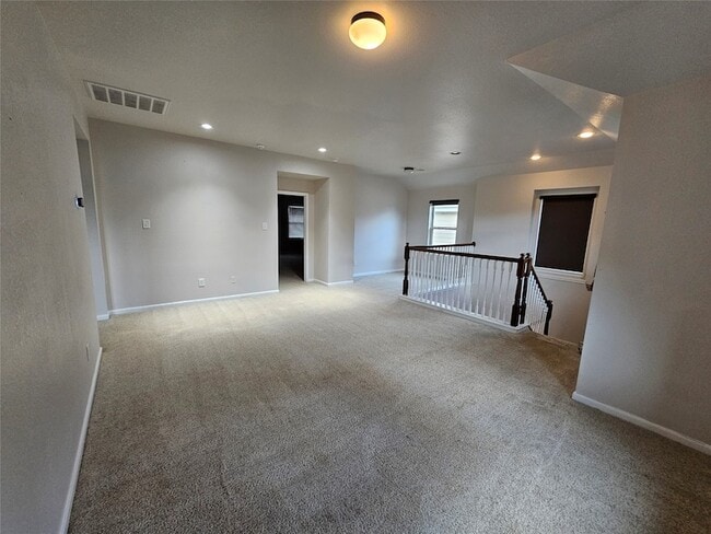 Building Photo - 4330 Lake Cypress Cir