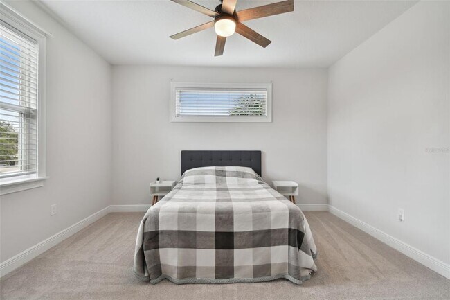 Building Photo - 5700 Interbay Blvd